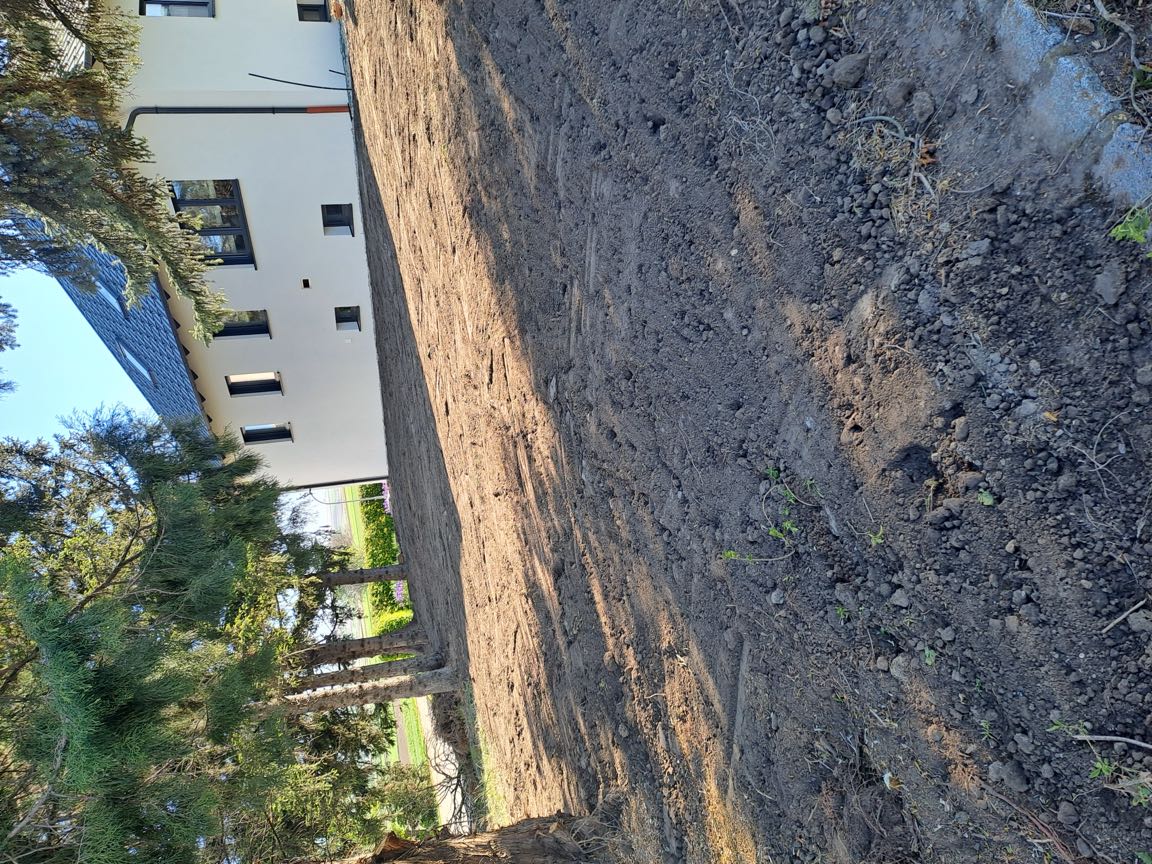 Garten- und Außenanlagen von Erdbau Öfferl – Projekt 2